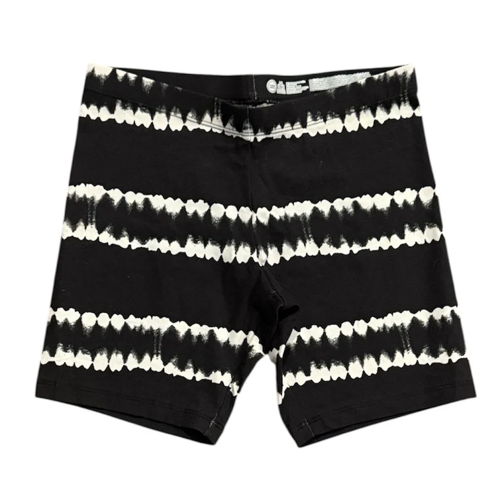 Wonder Nation Tie-Dye Shorts - Juniors size Large
